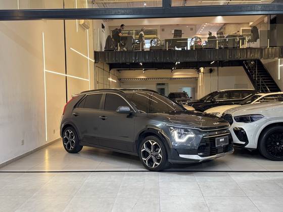 KIA NIRO 1.6 GDI HEV SX PRESTIGE DCT KIA NIRO 1.6 GDI HEV SX PRESTIGE DCT
